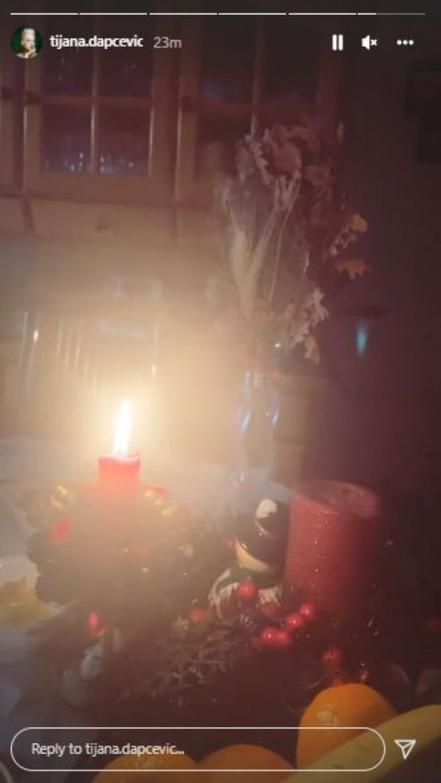 Estrada nije žalila para! Uživaju s najmilijima uz praznične zalogaje: Od žita do suvog voća, nema šta nema! (FOTO)