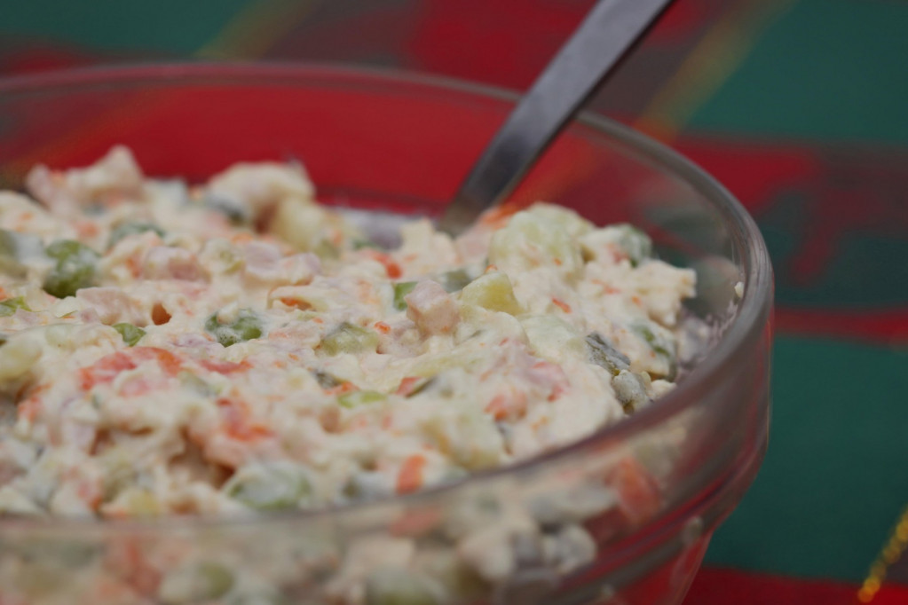 Znate li da majonez u salatama vrlo lako možete da zamenite? Ova četiri preliva su idealna, a tu je i onaj za čuvenu rusku salatu