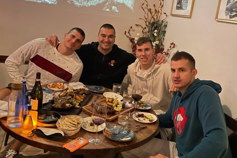 Miloje se javlja iz NBA: Očekujem Micića uskoro ovde, Beli je pronašao svoj klub, uživam u radu sa Kerom i Karijem,