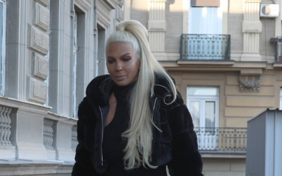 Vraća joj se kao bumerang? Karleuša predstavljala svoj brak kao idealan, a zbog porodične drame sve pada u vodu