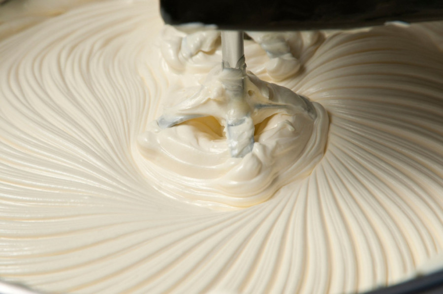 Napravite domaći sladoled koji je bolji od kupovnog: Trikovi i saveti za savršenu letnju poslasticu kod kuće