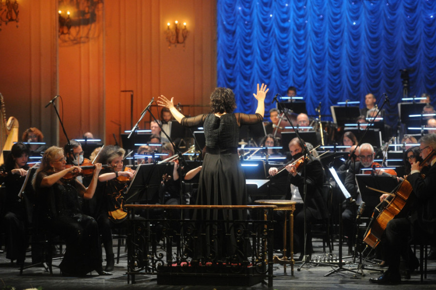Najlepši svetski valceri oduševili publiku: Održan Gala koncert Orkestra Narodnog pozorišta