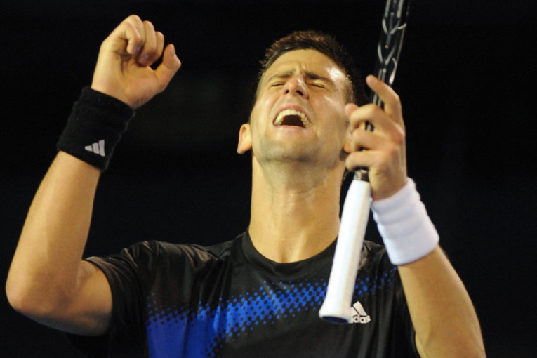 Da li je Novak krenuo po 10. titulu? Britanci podsećaju na sva slavlja u Melburnu (VIDEO)