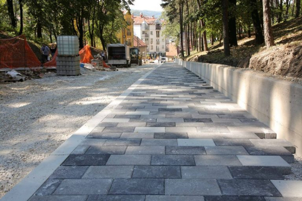 24SEDAM UŽICE Građevinska sezona u punom jeku!