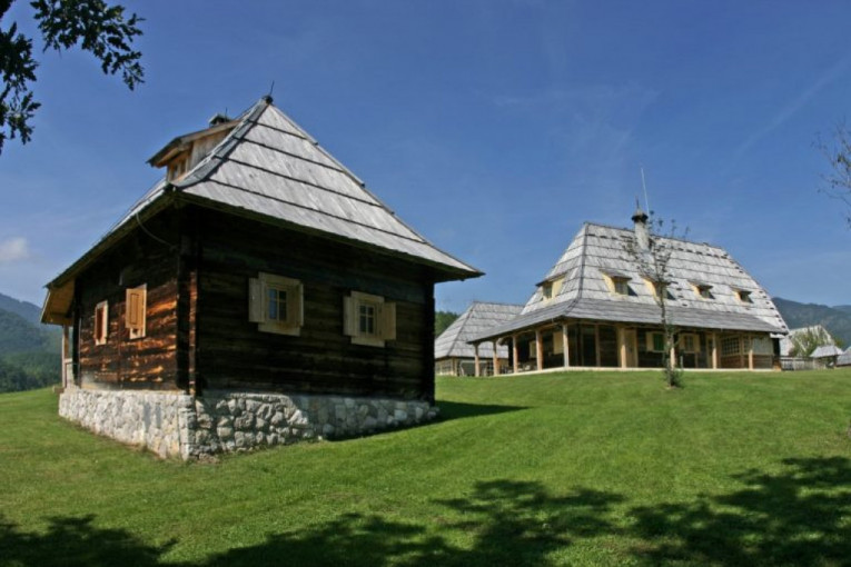24SEDAM UŽICE Odlučeno - Mokra Gora proglašena za najbolje turističko selo sveta
