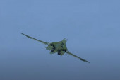 Moćni bombarder od kojeg strepe ruski neprijatelji: Tu-160 je sposoban da nosi do 12 nuklearnih projektila (VIDEO)