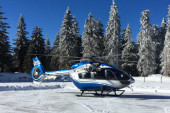 Drama na Kopaoniku! Prvi put helikopterom spasavali skijaša! Teško povređen muškarac hitno prebačen za Beograd!