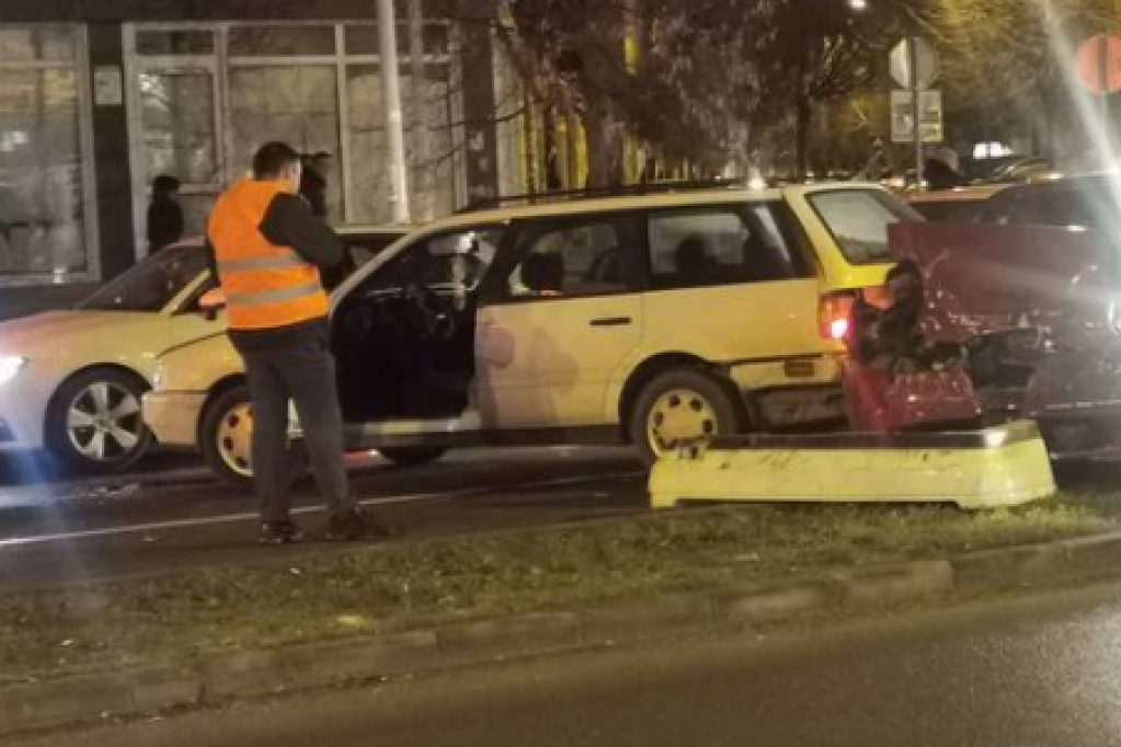 Saobraćajka u Novom Sadu: Pijani vozač napravio haos, ima povređenih! (FOTO)
