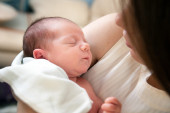 Šta sve treba da bude spremno u stanu za dolazak bebe i mame iz porodilišta?