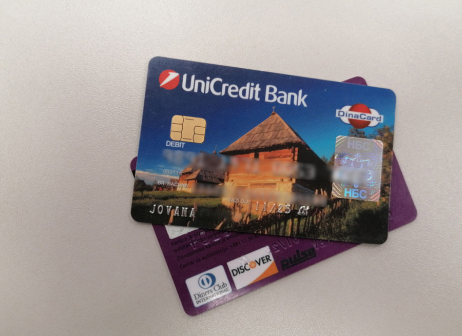 Detaljan vodič za platne kartice: Ovo je značenje svih brojeva i simbola, evo kako čuvaju vašu bezbednost!