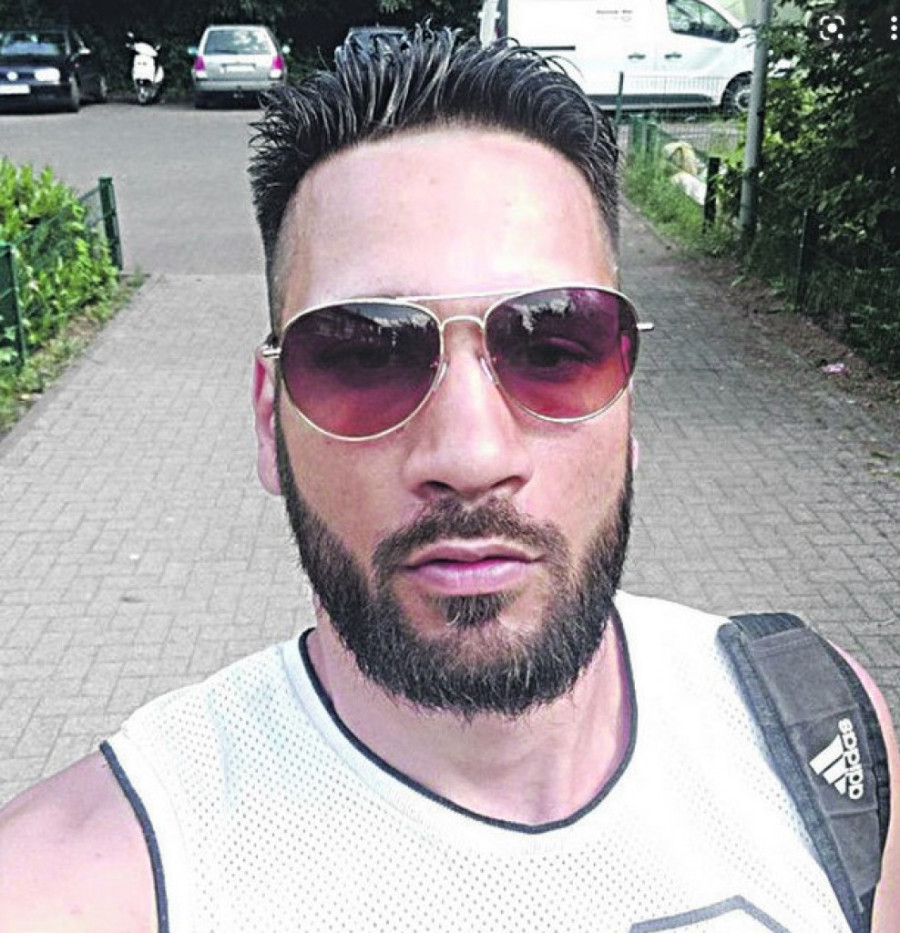 Haos u sudnici! Sin Mirsada Kerića napao optuženog Turčina, psovao ga i vređao!