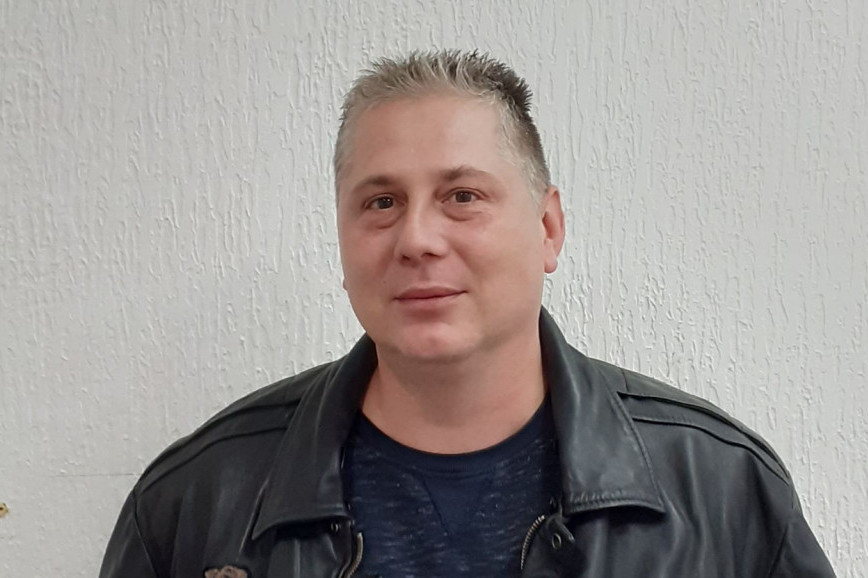 Komšije iz "pakla": Gomilaju smeće godinama, rizikuju bezbednost stanara i niko im ništa ne može!