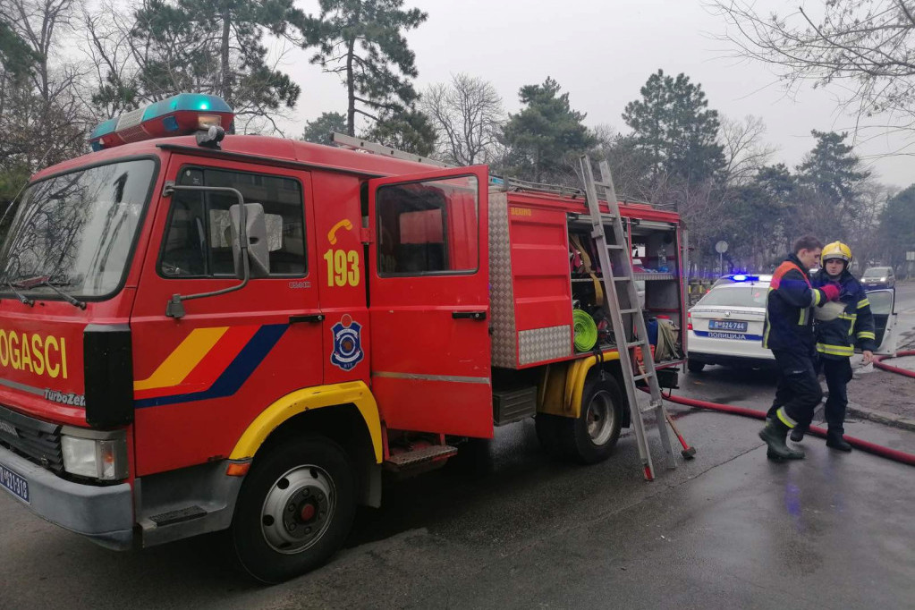 Požar na auto-putu kod Jagodine: Zapalilo se teretno vozilo