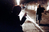 Horor u Beogradu: Muškarac pratio devojku, pa je odvukao iza zgrade i silovao!