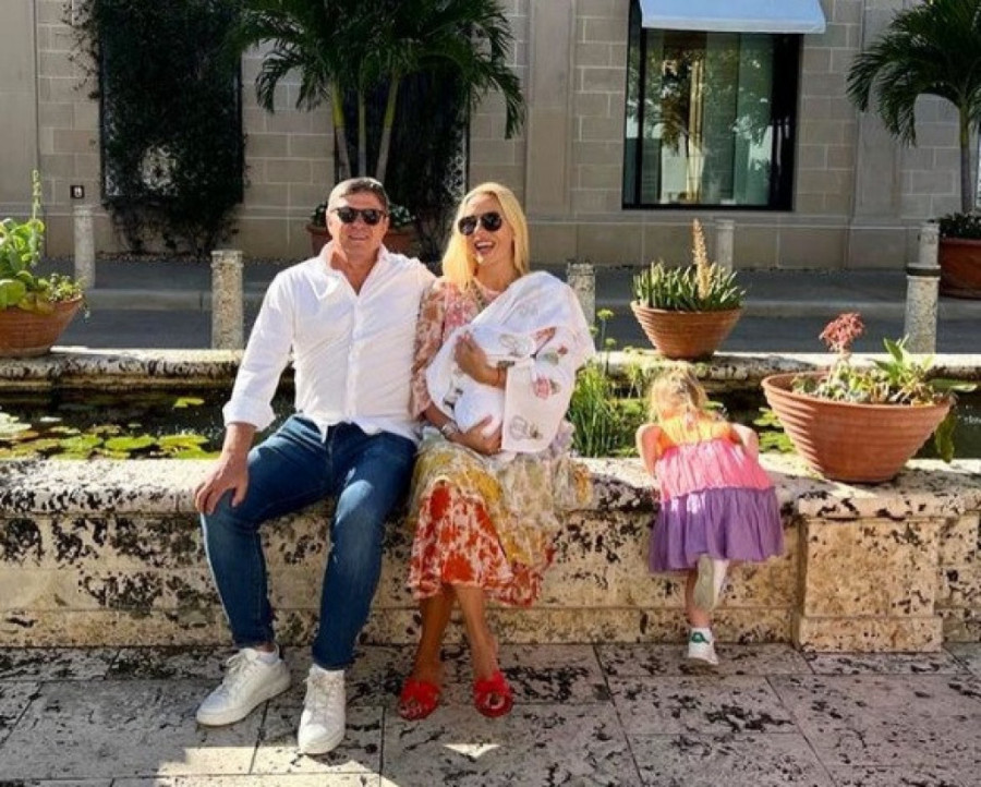 Piksijeva žena otkrila tajnu uspešnog braka: Ćerkama govorim da moraju biti raspoložene za muževe!