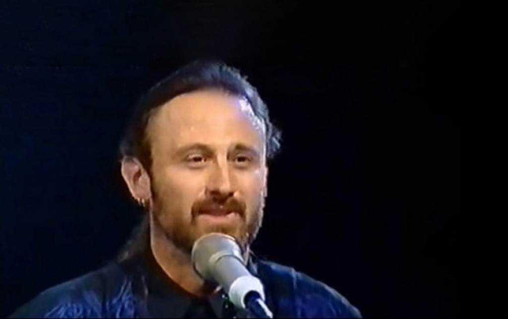 Džoni Štulić burno reagovao na tvrdnje bivše devojke da joj je posvetio pesme: "Pevao sam o ženama misleći na sebe"