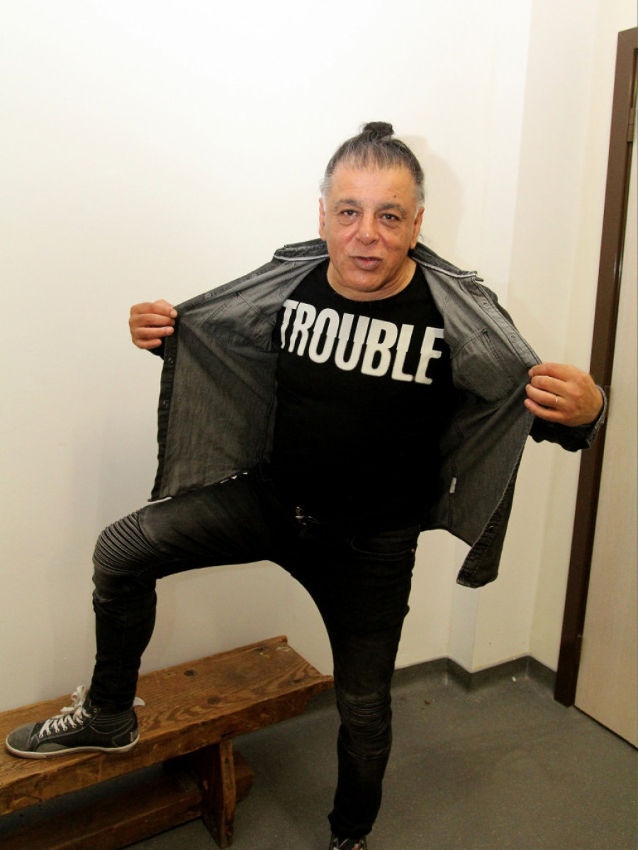 Živeo je život buntovnika! Aki skupljao mačke i pse lutalice, voleo, patio i dva puta se ženio