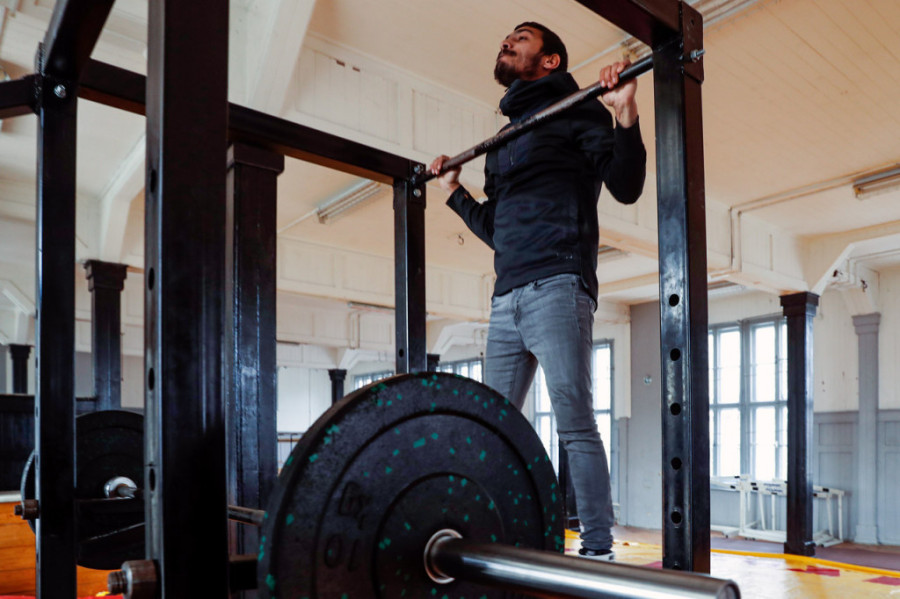 Aleksandar je prvu krađu učinio već sa 17 i smešio mu se popravni dom! A onda je upoznao bivše osuđenike i oni su ga spasili (FOTO/VIDEO)