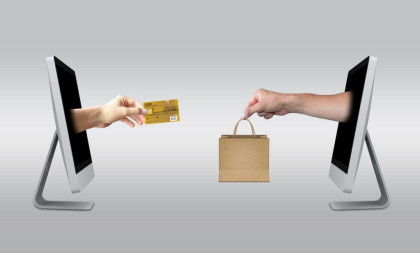 Internet kupovina u Srbiji eksplodirala: Više od 300.000 transakcija dnevno!