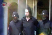 Uhapšen vođa  "valjevske grupe": Laza bombaš "pao" kod Uba!