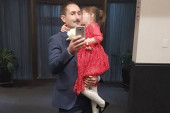 "Sve je radio za ćerku, za nju je kao heroj  i život dao": U suzama prijatelj Srbina koji se udavio u Australiji dok je spasavao svoje dete