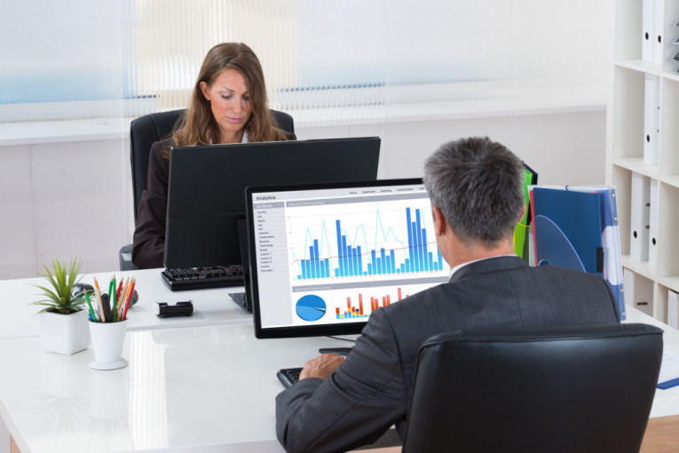 Ko su češći zlostavljači na radu – kolege ili šefovi