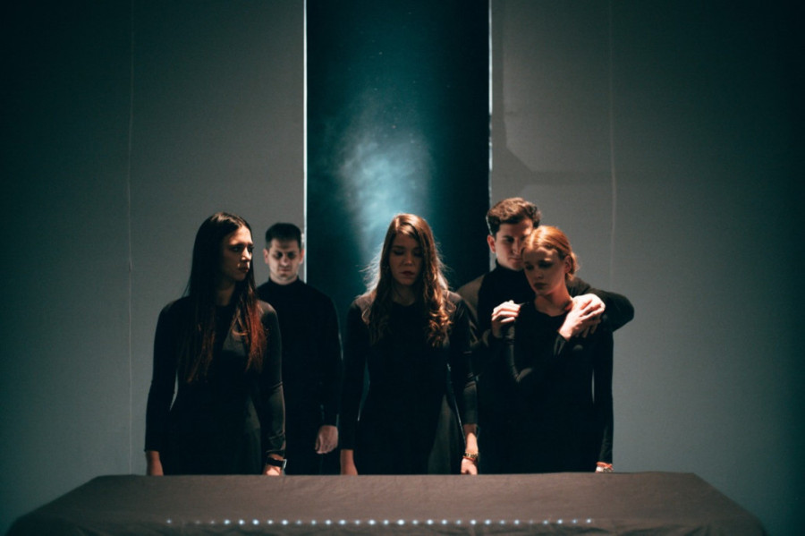 Jovana Milovanović i Aleksandra Stojanović za 24sedam: Iza zatvorenih vrata i spuštenih roletni