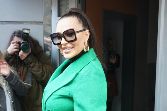 Ceca se baš baškari na Maldivima! Spava u najluksuznijoj kući, posluga joj non-stop na raspolaganju! (FOTO)