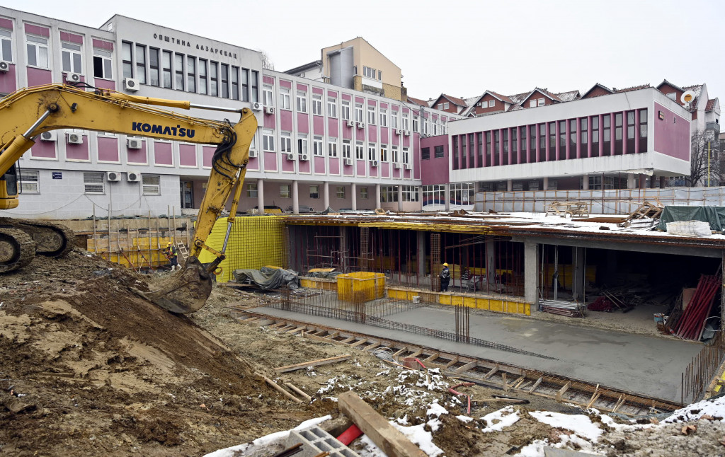 Lazarevac Dobija Prvu Podzemnu Garažu: "Cilj Da Svaki Deo Beograda Bude ...