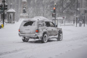 Vanredno stanje: Milioni se zaključavaju, stiže snežna oluja kakva dugo nije viđena
