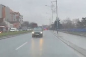 Zbog poteza vozača u Višnjičkoj ulici bruje društvene mreže, ali jedan komentar je hit (VIDEO)