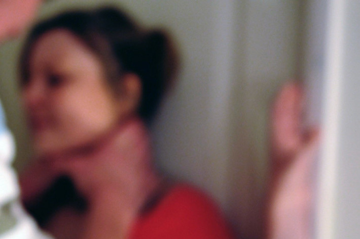 Kako je završio ovde? Snimak automobila u moru postao viralan - "Ne smete tu parkirati!"