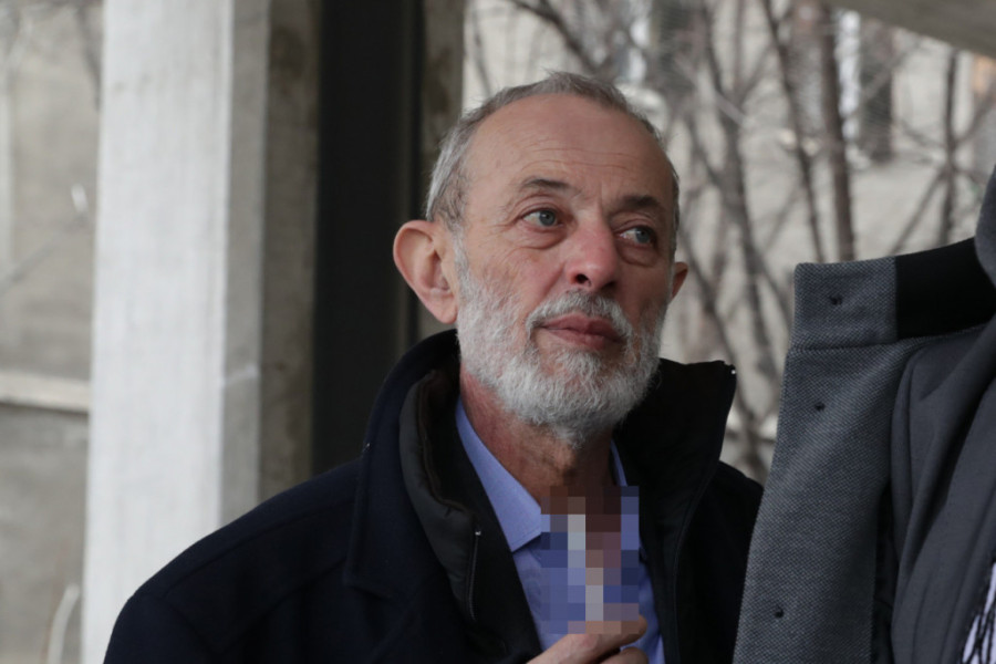 "Normalno da decu zovem gluperdo, glupane i glupačice": Mika Aleksić tvrdi da se kod njega muva nije čula, ali i da nije učitelj!