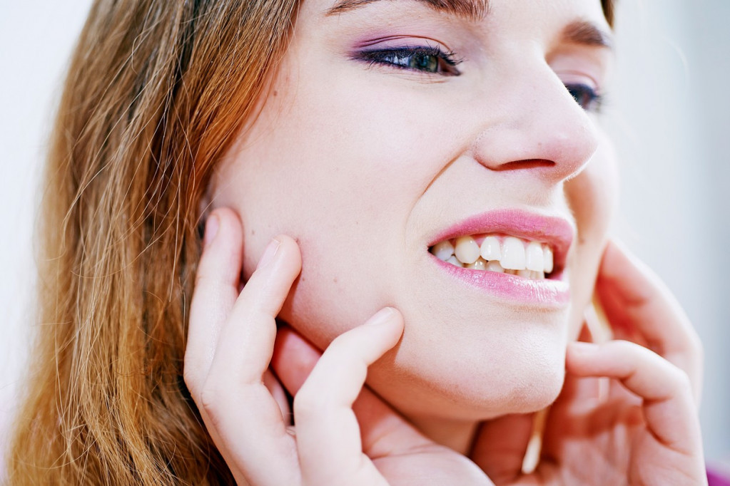 Škrgutanje zubima: Najčešći uzrok je stres, evo kako možete prestati s ovom navikom u snu