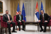 Vučić se sastao sa Eskobarom i Lajčakom:  Razgovarali smo o ključnim temama značajnim za budućnost i stabilnost regiona (FOTO)