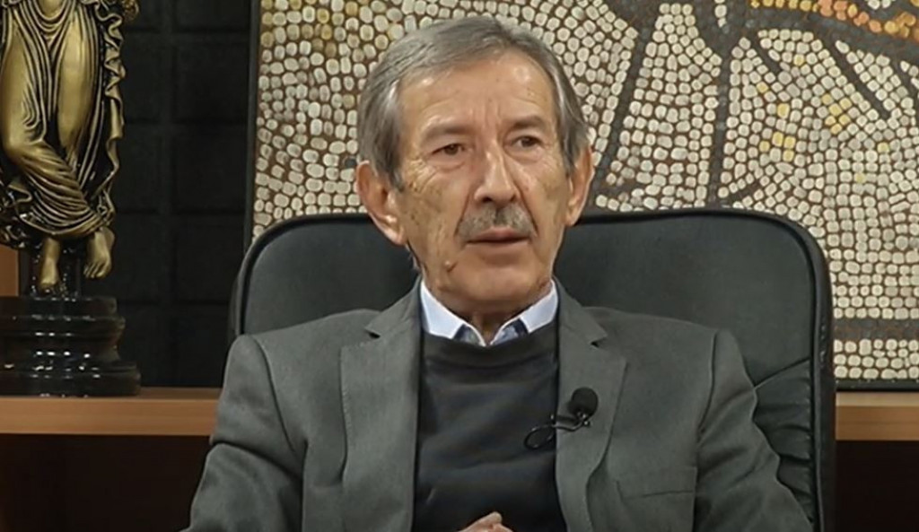 Obaveštajac tvrdi: Bivši bugarski premijer radio za makedonsku službu! Zavrbovan tokom razmene studenata!