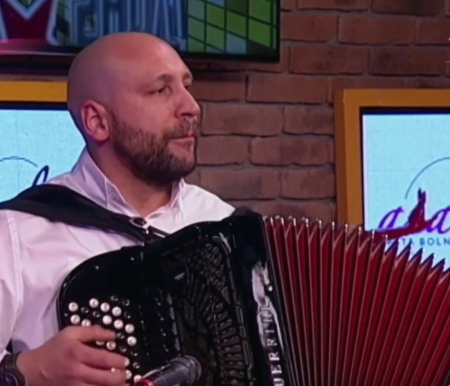 On je Andreani Čekić vratio osmeh na lice? Razvela se, pa se zamalo opet udala - opšta drama pre harmonikaša! (FOTO)