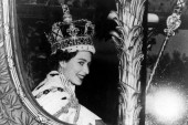 Niko kao ona: Kraljica Elizabeta II obeležava 70 godina od stupanja na presto