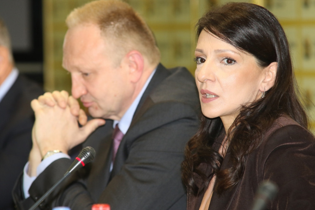 Ministar Jovanović brutalno odgovorio Mariniki:  Kako je moguće da je Đilasova firma radila sa Narodnim muzejom koji je bio zatvoren?