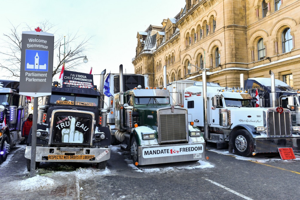 Još kad je bio beba predvideli su da će vladati Kanadom: Danas, Trudo je suočen s krizom koja mu ozbiljno ljulja fotelju (VIDEO)