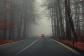 Rešenje nedoumice: Kada smemo da vozimo sa uključenim zadnjim svetlima za maglu, a kada ne?