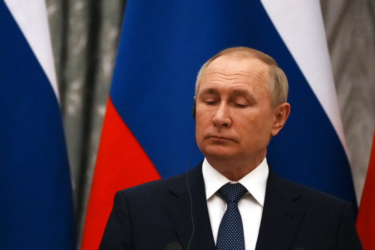 Sve oči uprte u Putina: Posebna poruka za NATO, počinju vojne vežbe s Belorusijom