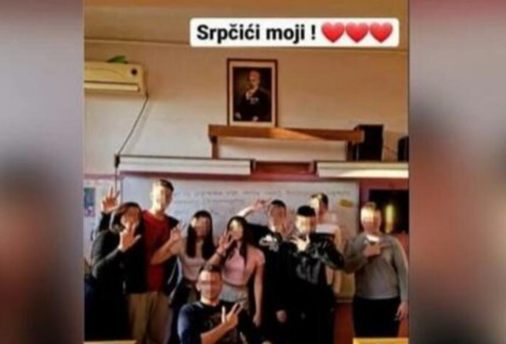 Nastavnik Bobić podržao kolegu sa "Srpčićima", a za 24sedam kaže: Ne poznajemo se, ali verujem da ima još ljudi sa našim stavom!