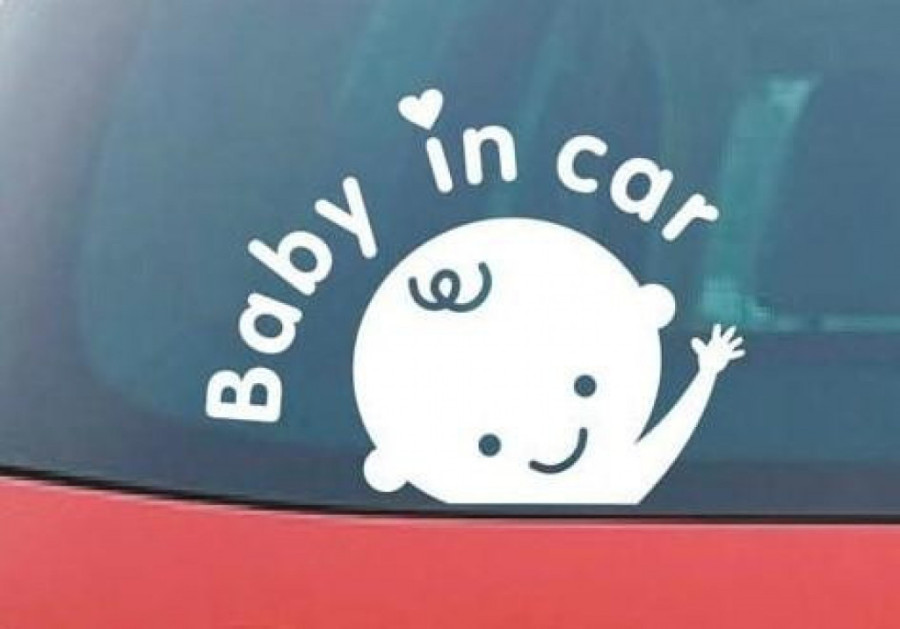 Da li ih imate u autu? Ovo je 10 potpuno beskorisnih stvari koje iritiraju vozače