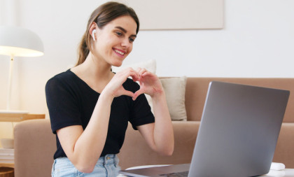 Nije lako, ali nekada je vredno truda: Veza na daljinu može da opstane, ali samo pod određenim uslovima