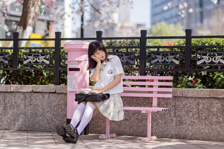Posle časova đaci sređuju svoje učionice, peru toalete i čiste igrališta! Japanska školska pravila kojima se čudi ostatak sveta