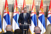 Vučić uručuje ordenje povodom Dana državnosti: "Ovo je naša zahvalnica vama za slobodnu Srbiju" (FOTO)