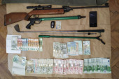 "Pao" napadač iz Pančeva, oduzeti oružje, droga, novac... Hitno se oglasio ministar Vulin (FOTO/VIDEO)