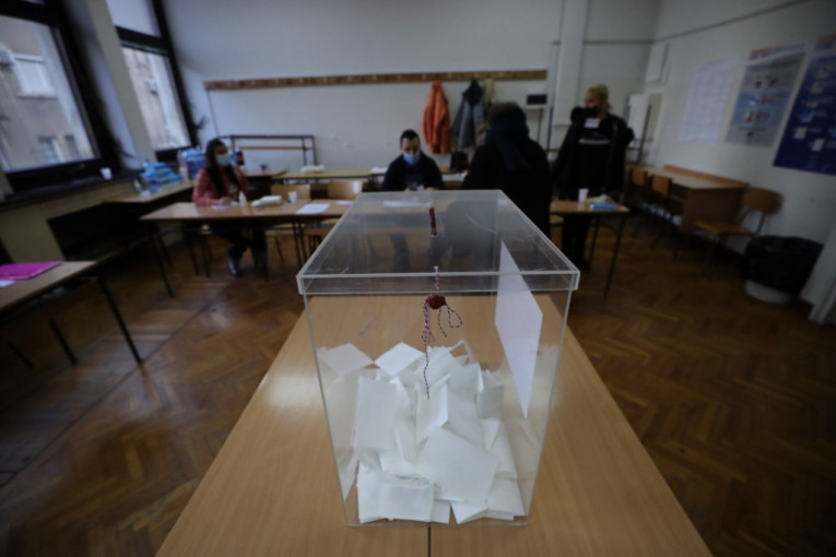 Izborna trka u Srbiji počinje, evo za koje ćemo liste moći da glasamo 3. aprila