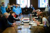 SNS predala izbornu listu: Naprednjaci prvi skupili potpise, čeka se proglašenje